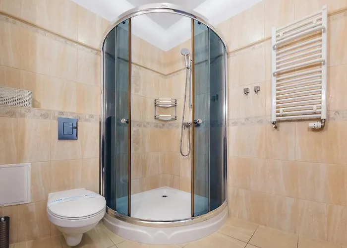 Kosciuszki, Sun & Snow *