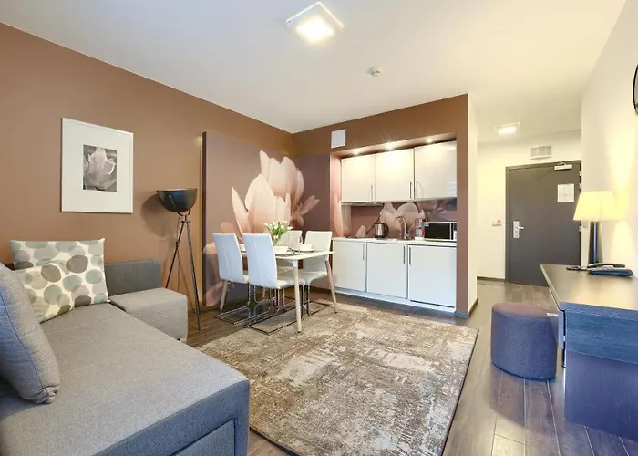 Kosciuszki, Sun & Snow