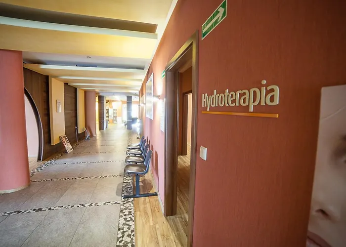 Kosciuszki, Sun & Snow *